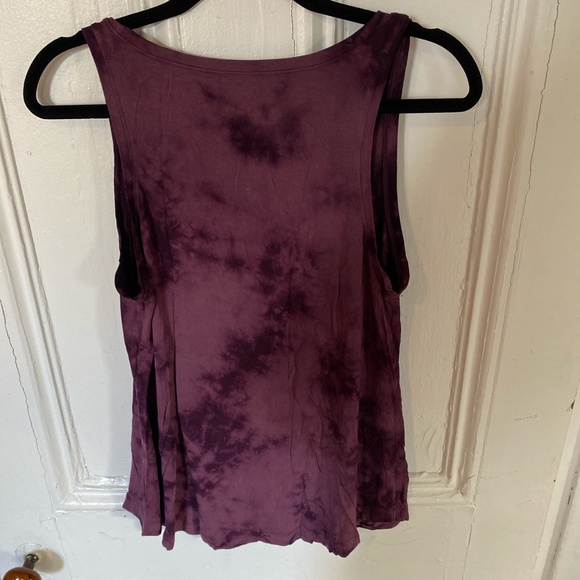 TIE DYE SOFT AND SEXY TANK FROM AMERICAN EAGLE - Picture 2 of 2